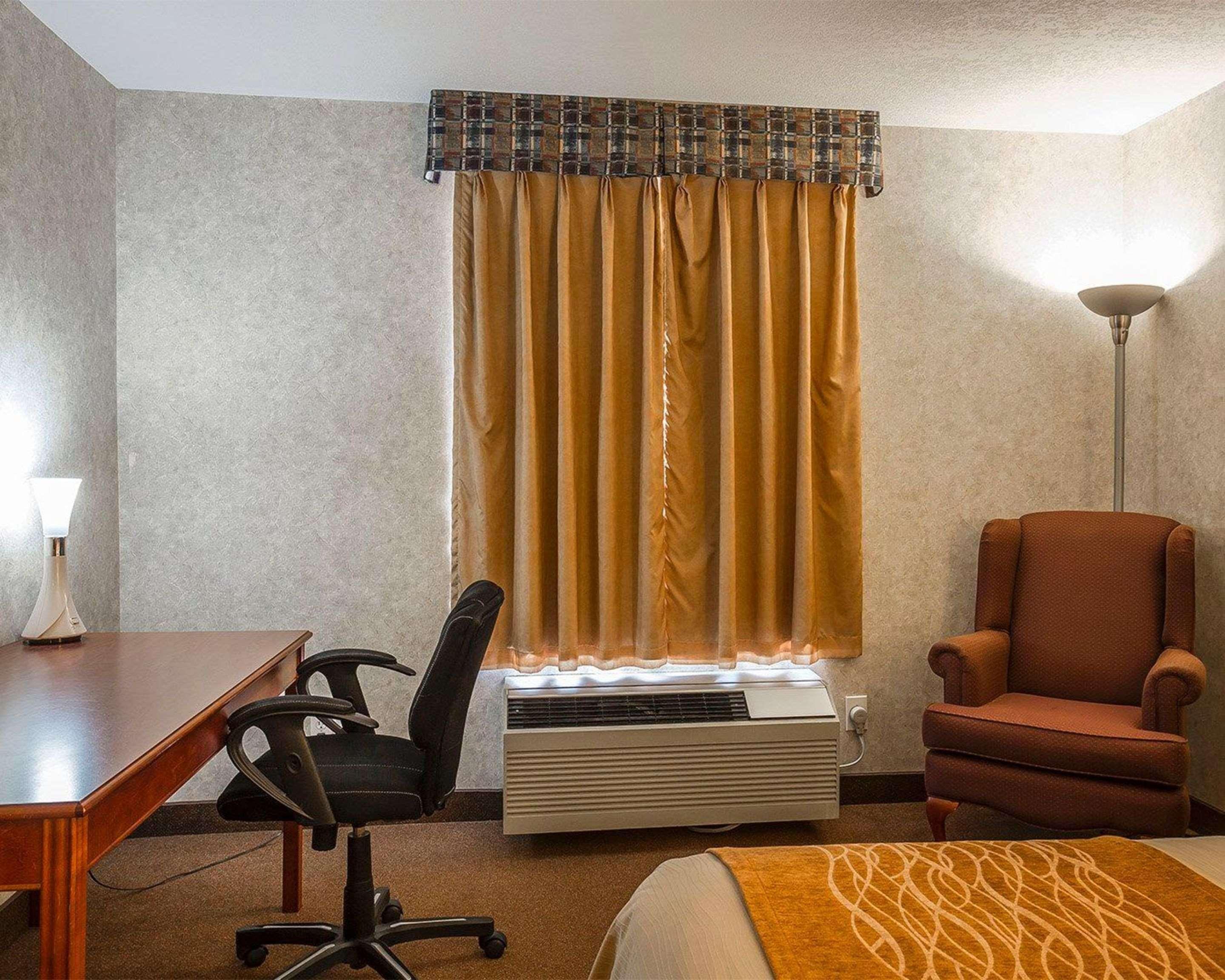 Comfort Inn Lethbridge Eksteriør bilde